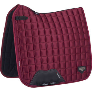 LeMieux Tapis de Selle Loire Classic Satin Square Dressage Mulberry LeMieux Tapis de Selle Loire Classic Satin Square Dressage Mulberry