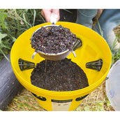 Knock Pest FlyBucket FlyNip Incl. 240g treat Knock Pest FlyBucket FlyNip Incl. 240g treat