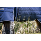 Rambo Optimo Couverture d'Écurie 200g Navy/Thunderstorm Grey/Silver Rambo Optimo Couverture d'Écurie 200g Navy/Thunderstorm Grey/Silver