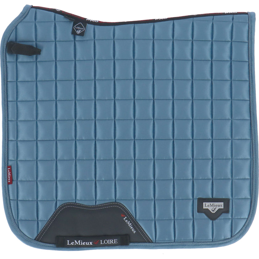 LeMieux Tapis de Selle Loire Classic Satin Square Dressage Ice Blue LeMieux Tapis de Selle Loire Classic Satin Square Dressage Ice Blue