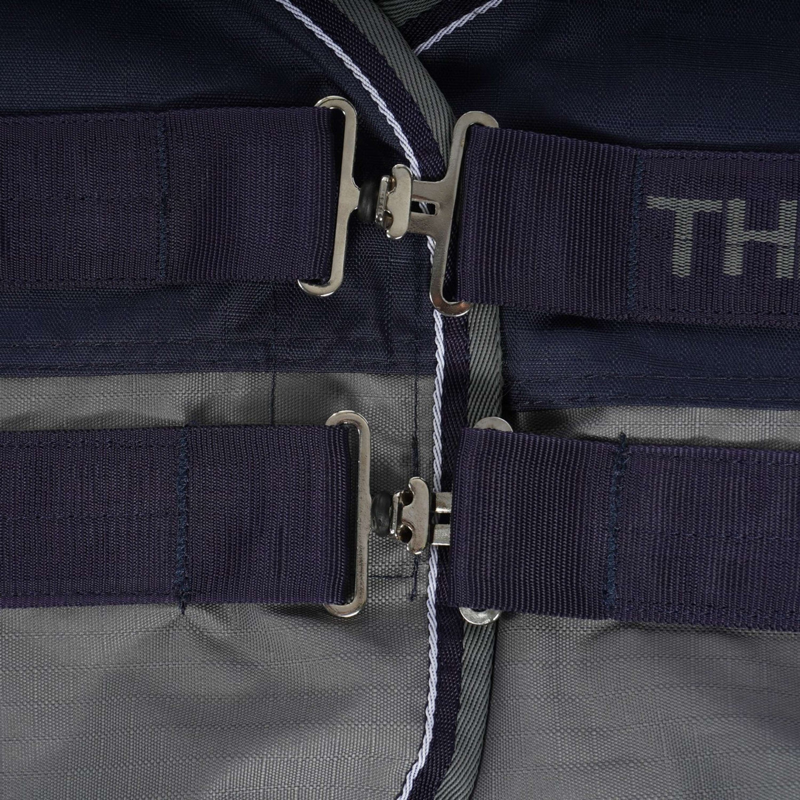 EQUITHÈME Turnout Rug Tyrex 600D 450g Marine/Gris Dots EQUITHÈME Turnout Rug Tyrex 600D 450g Marine/Gris Dots