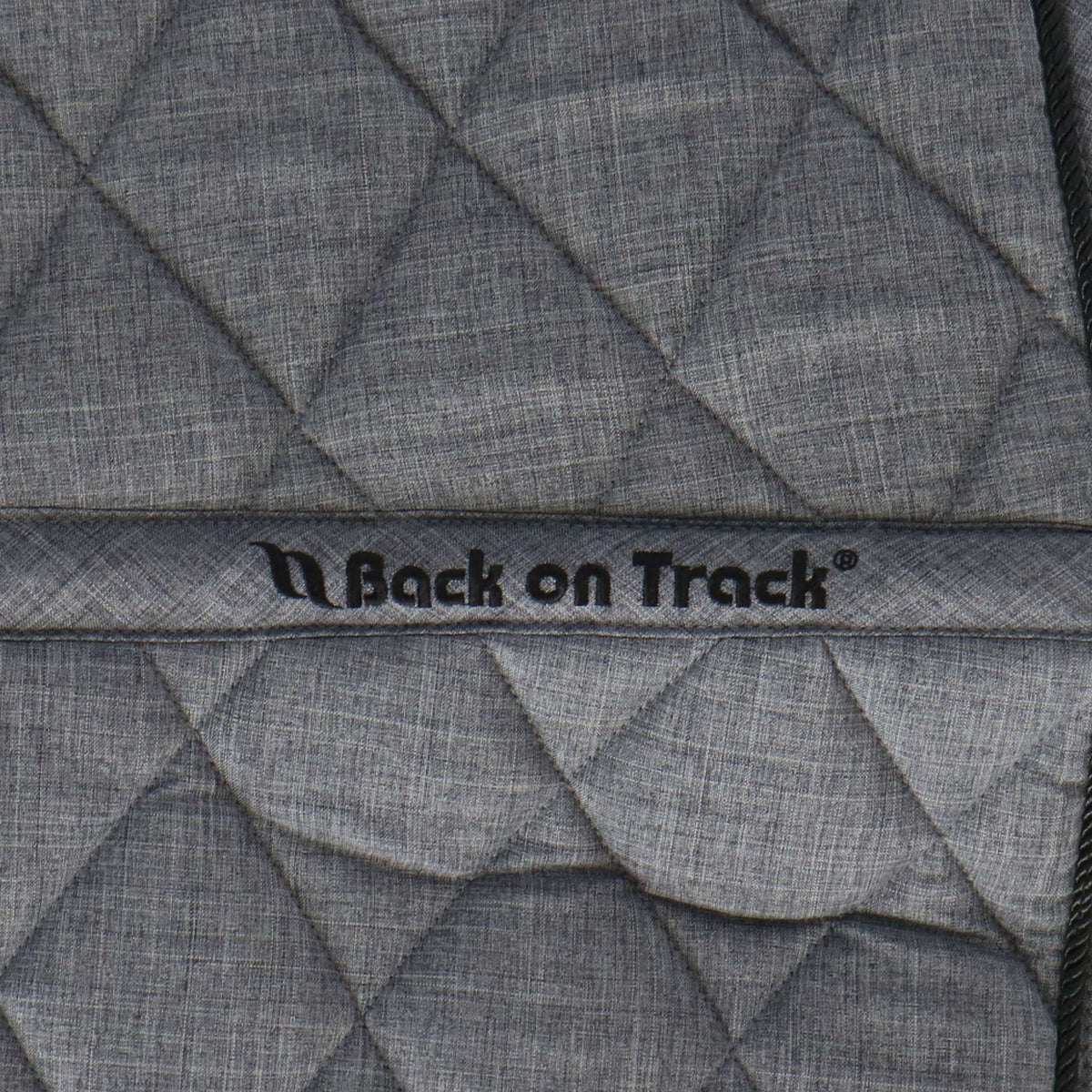 Back on Track Tapis de Selle Haze Dressur Gris