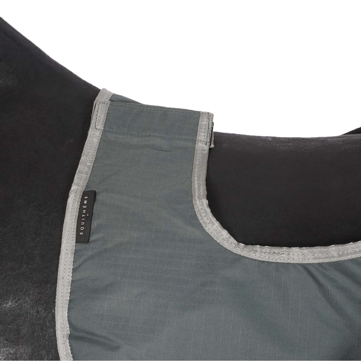 EQUITHÈME Couvre-reins Tyrex 600D Recyclé Fleece Vert