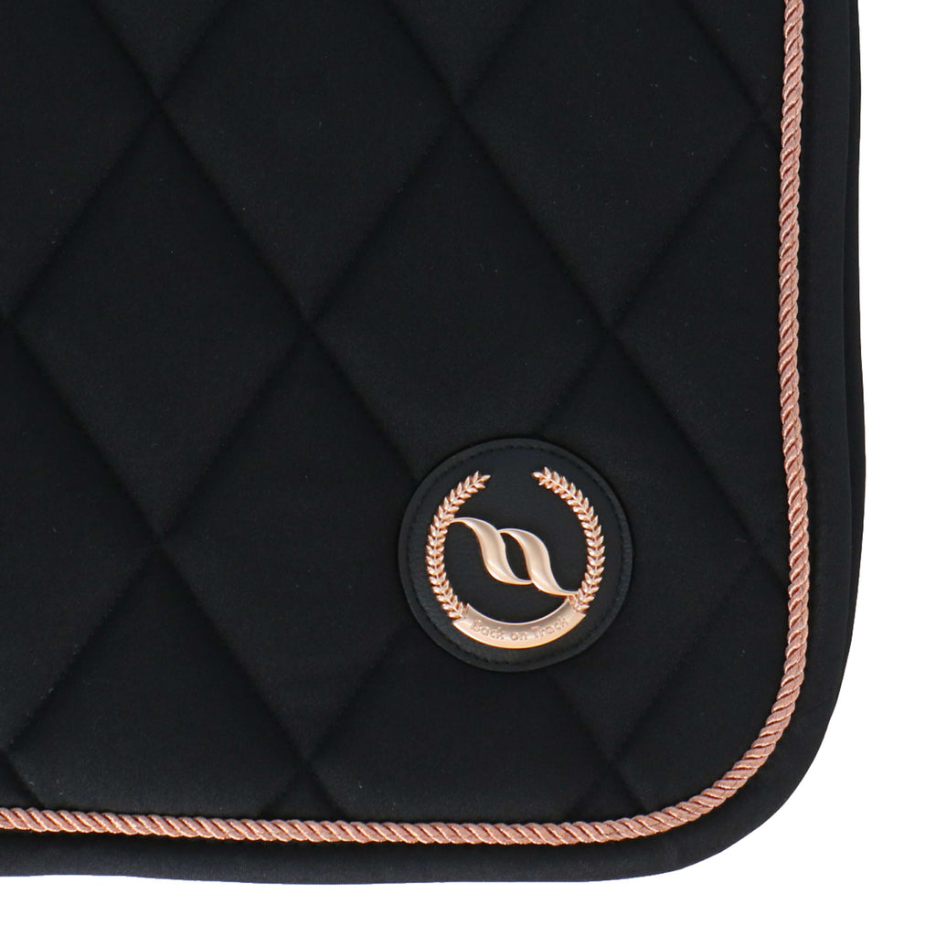 Back on Track Tapis de Selle Haze Dressage Noir/Or Rose