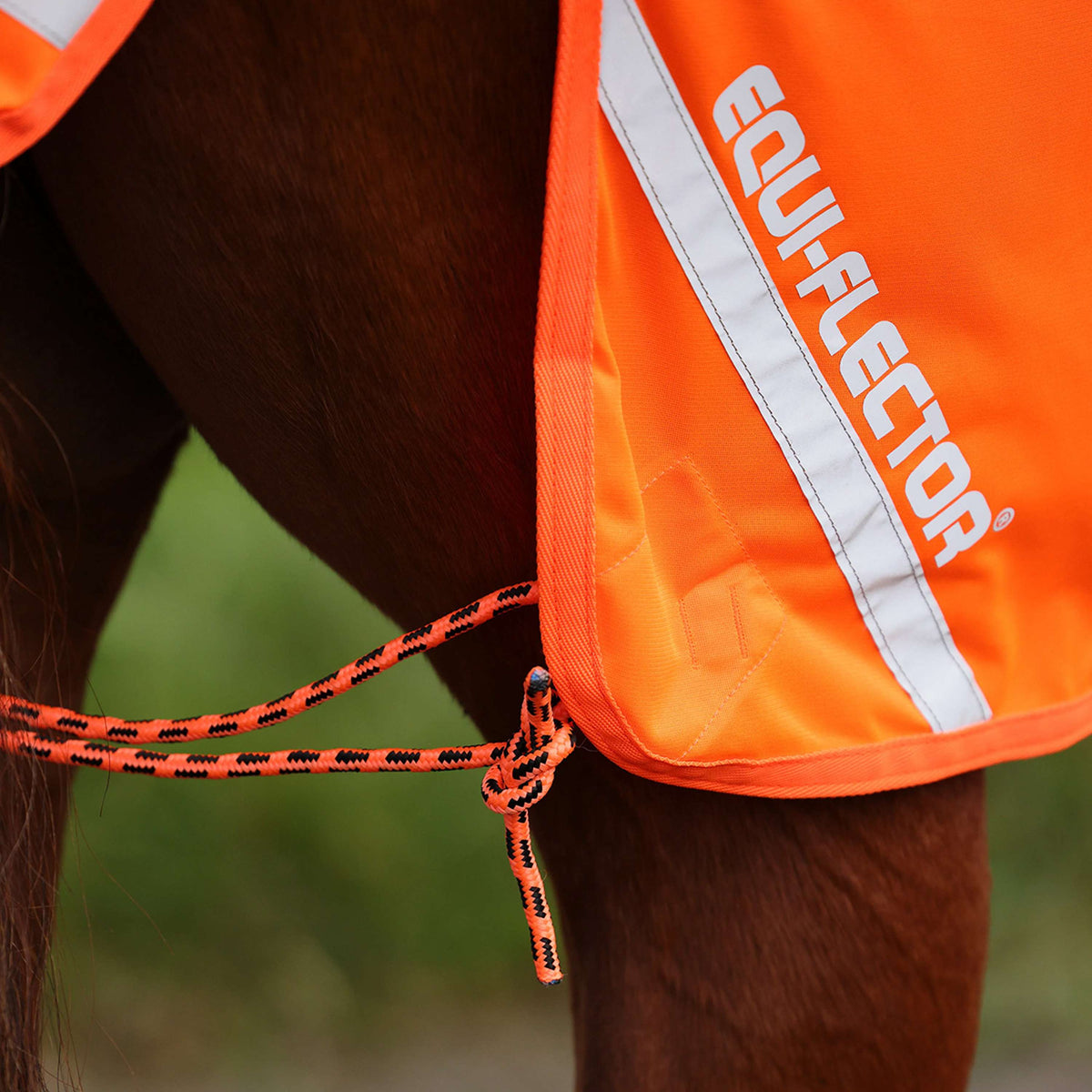 Couverture D’Équitation Réfléchissante Jaune Fluo Avec Bavette – PFIFF 103009, Visibilité Maximale