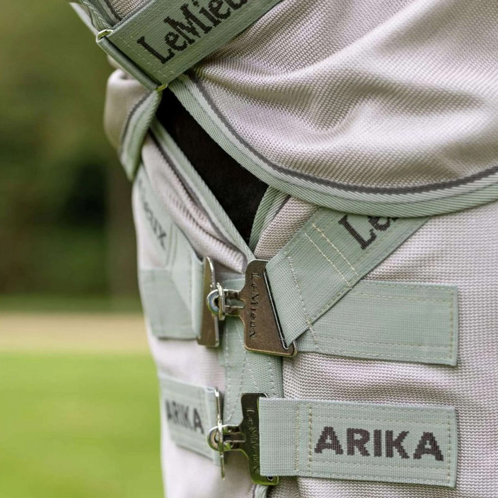 LeMieux Couverture Anti-Mouches Arika Armour-Tek Pierre