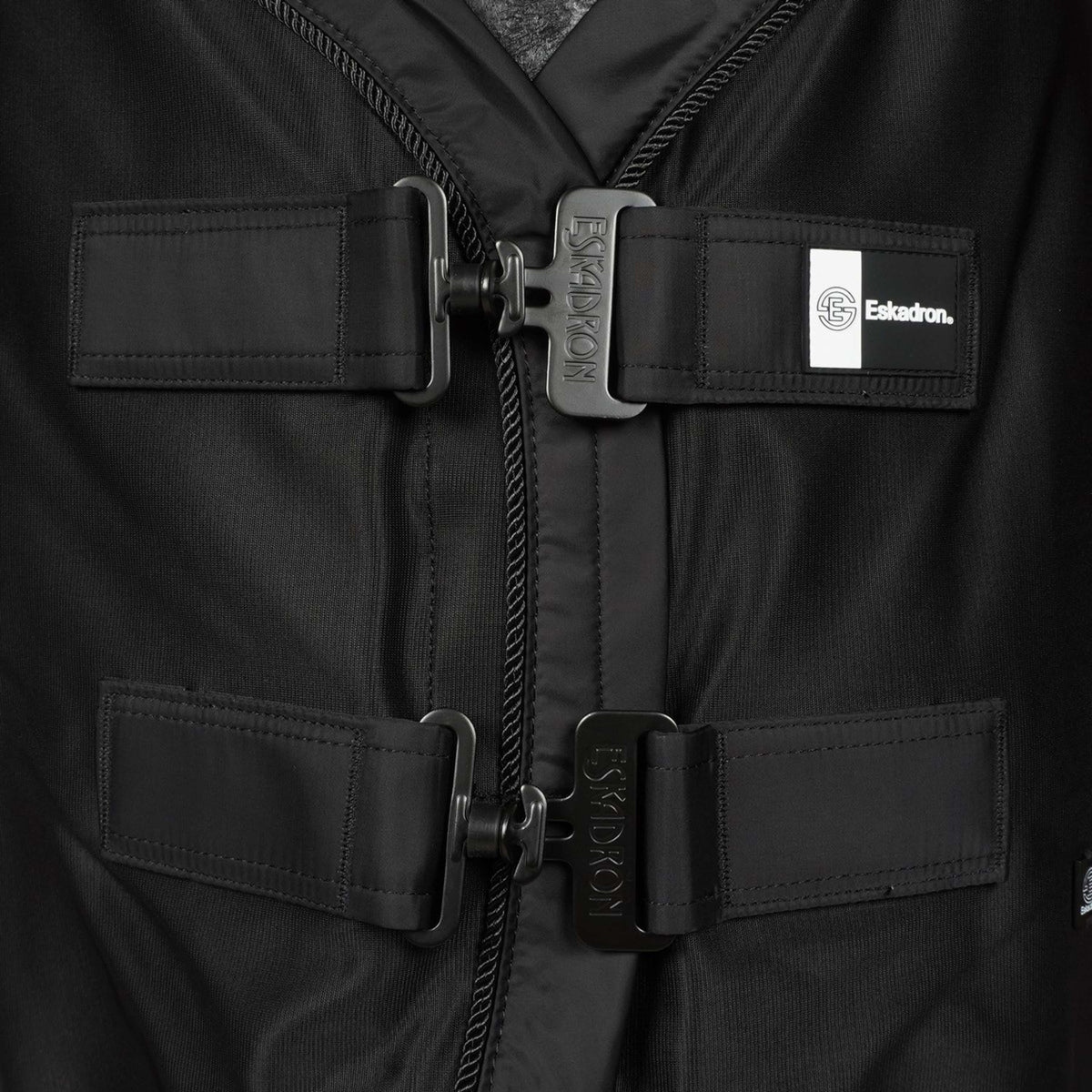 Eskadron Couvertures Anti-Transpiration Dura Emblem Dynamic Noir