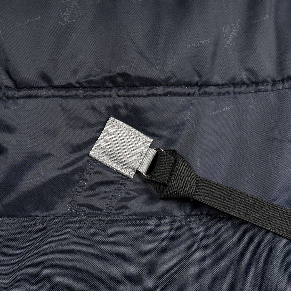 LeMieux Couverture Arika Storm-Tek Turnout 200g Marin