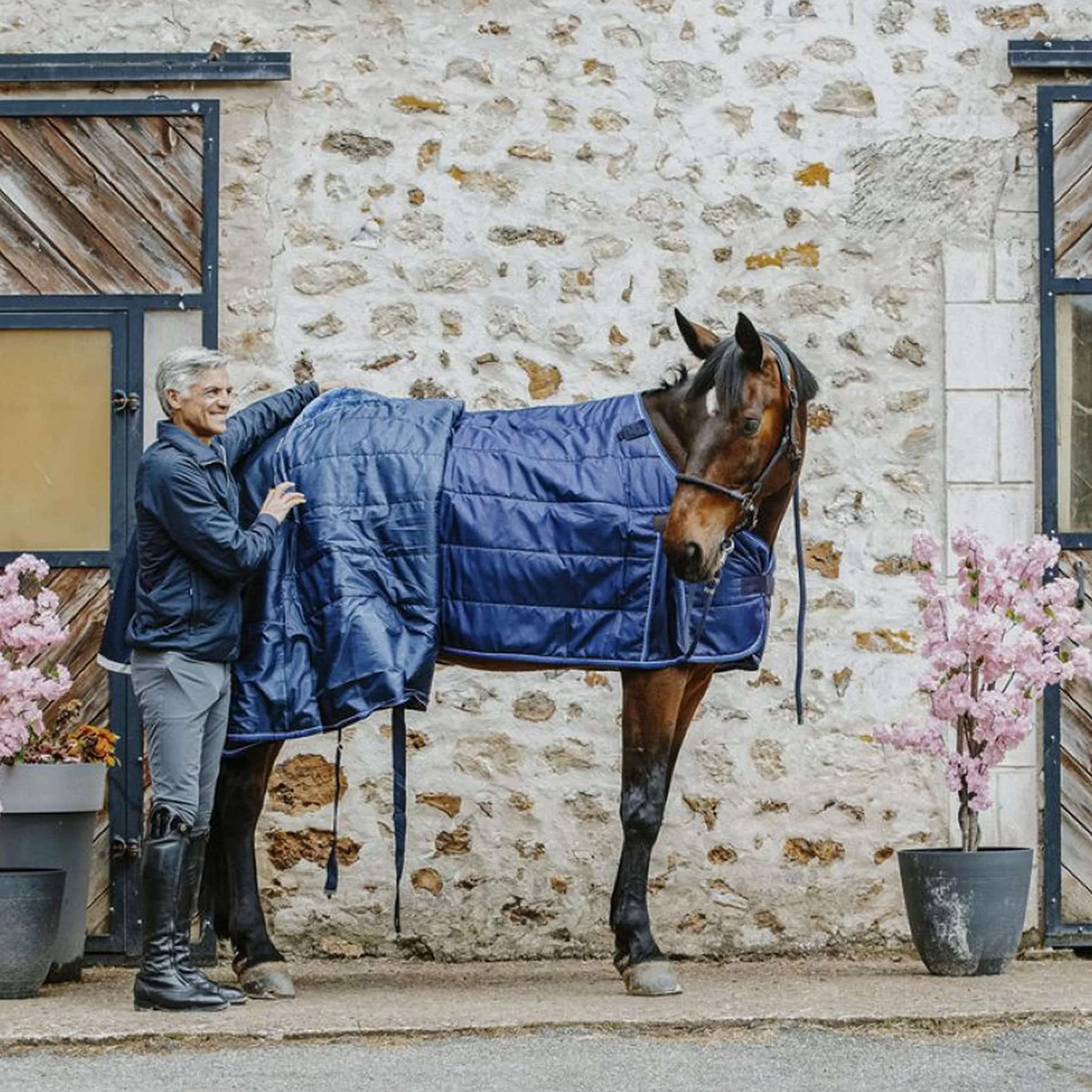 EQUITHÈME Sous-Couverture Classic 100g Marin EQUITHÈME Sous-Couverture Classic 100g Marin