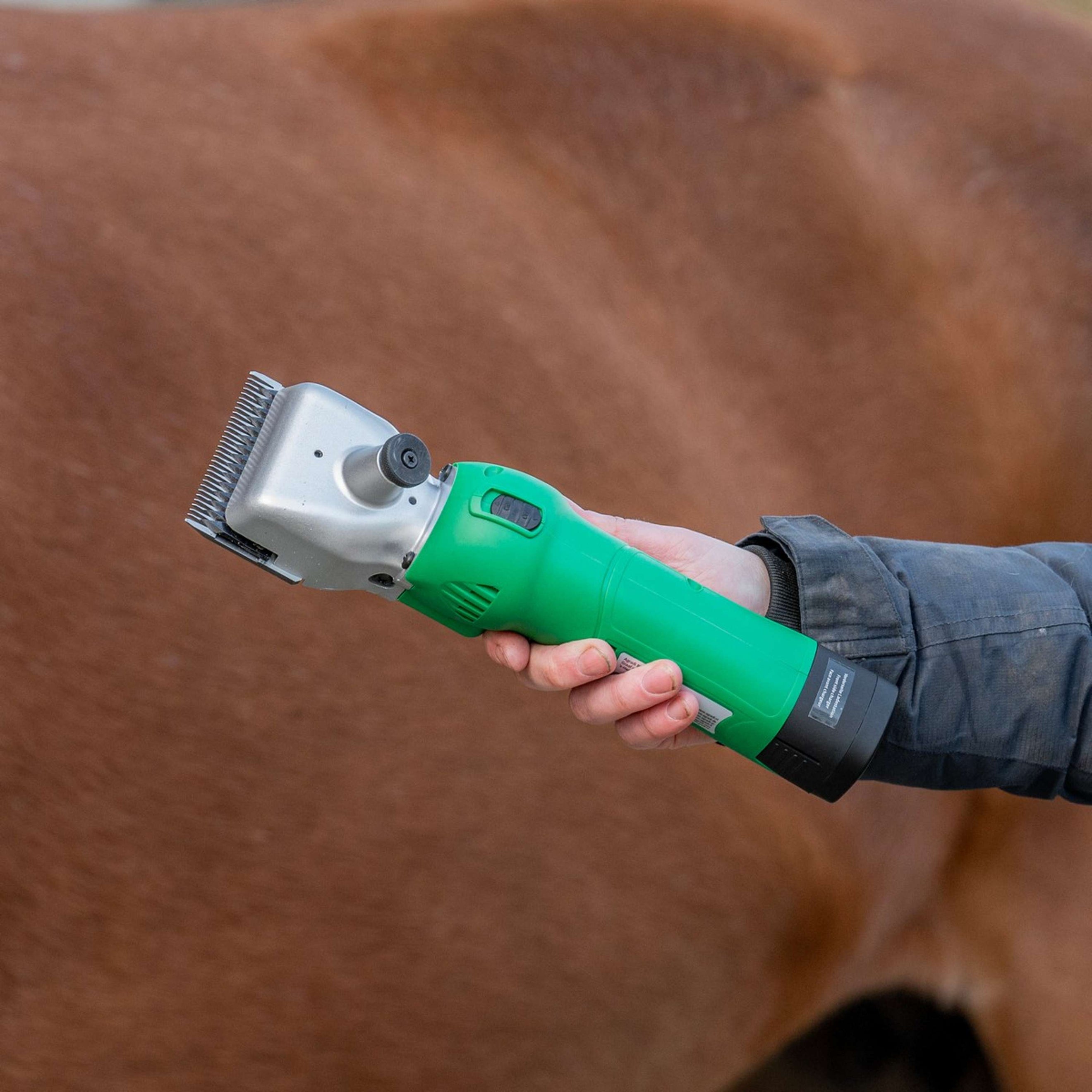 Agradi Horse Tondeuse FarmClipper HC-3000 Batterie2 31/15 Dents Vert