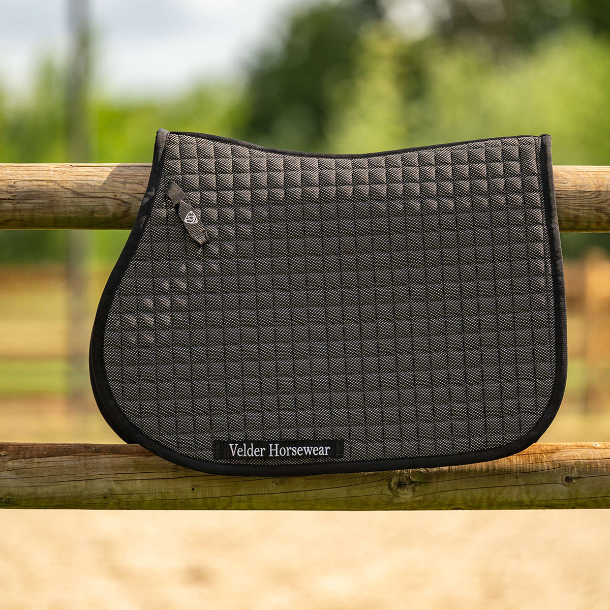Velder Horsewear Premium Tapis de Selle Bamboo de Saut Noir