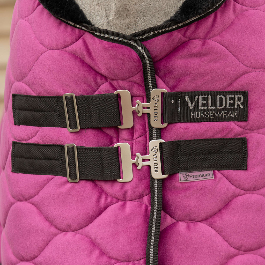 Velder Horsewear Premium Pony Couverture de Concours Satin Glow Dutch Raspberry