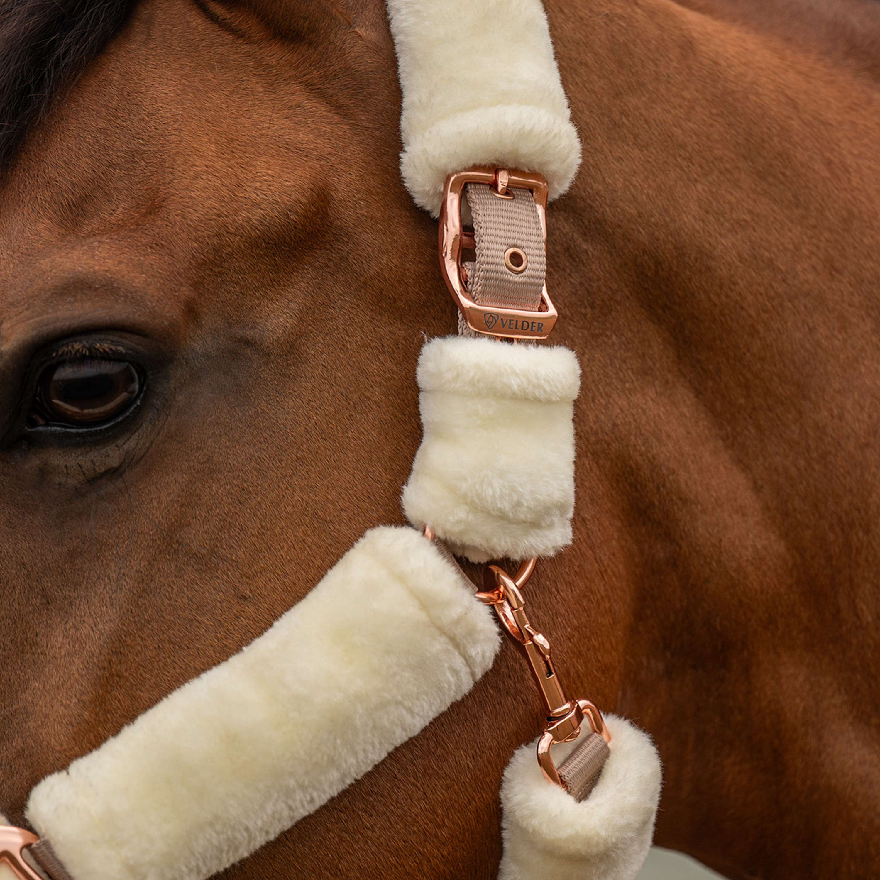 Velder Horsewear Premium Licol Comfort Fur Natural/Rosé