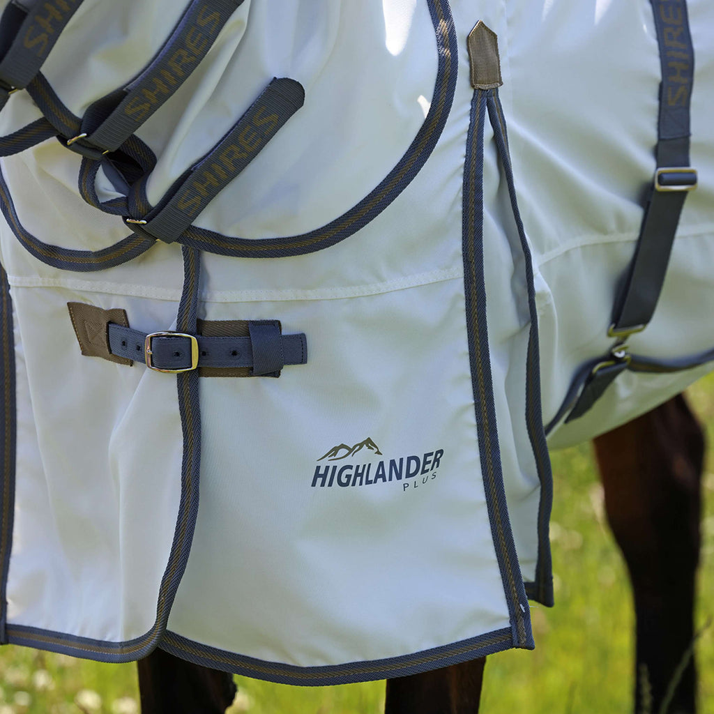 Highlander Plus by Shires Couverture Anti-Eczema Sweet-Itch Combo Blanc/Airforce