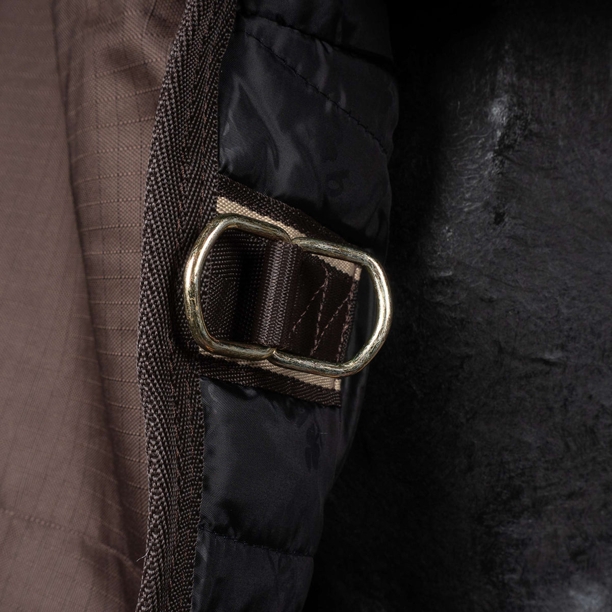 Bucas Irish Turnout 300g avec le cou Espresso