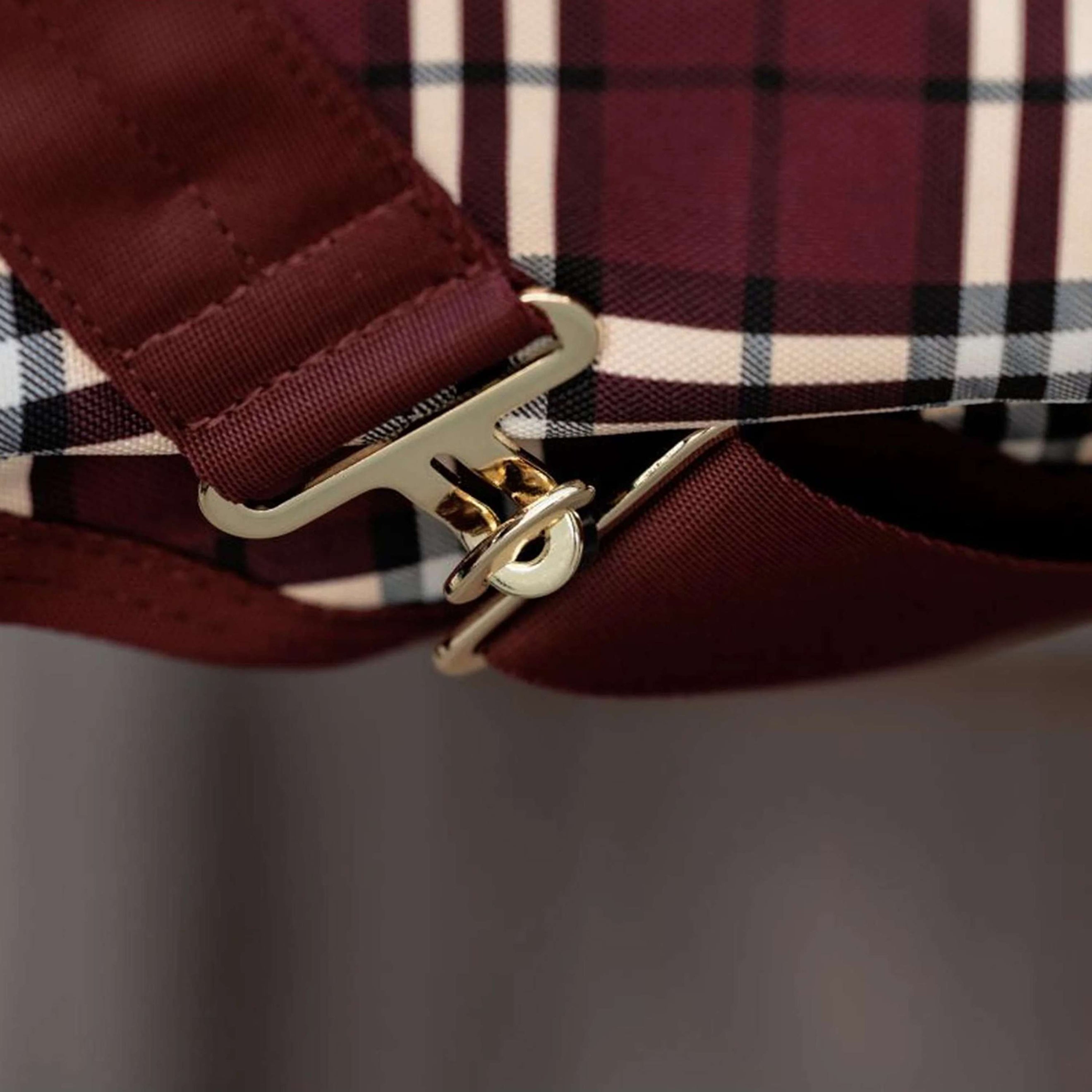 Kentucky Turnout Rug All Weather Comfort Waterproof 0g Bordeaux Kentucky Turnout Rug All Weather Comfort Waterproof 0g Bordeaux