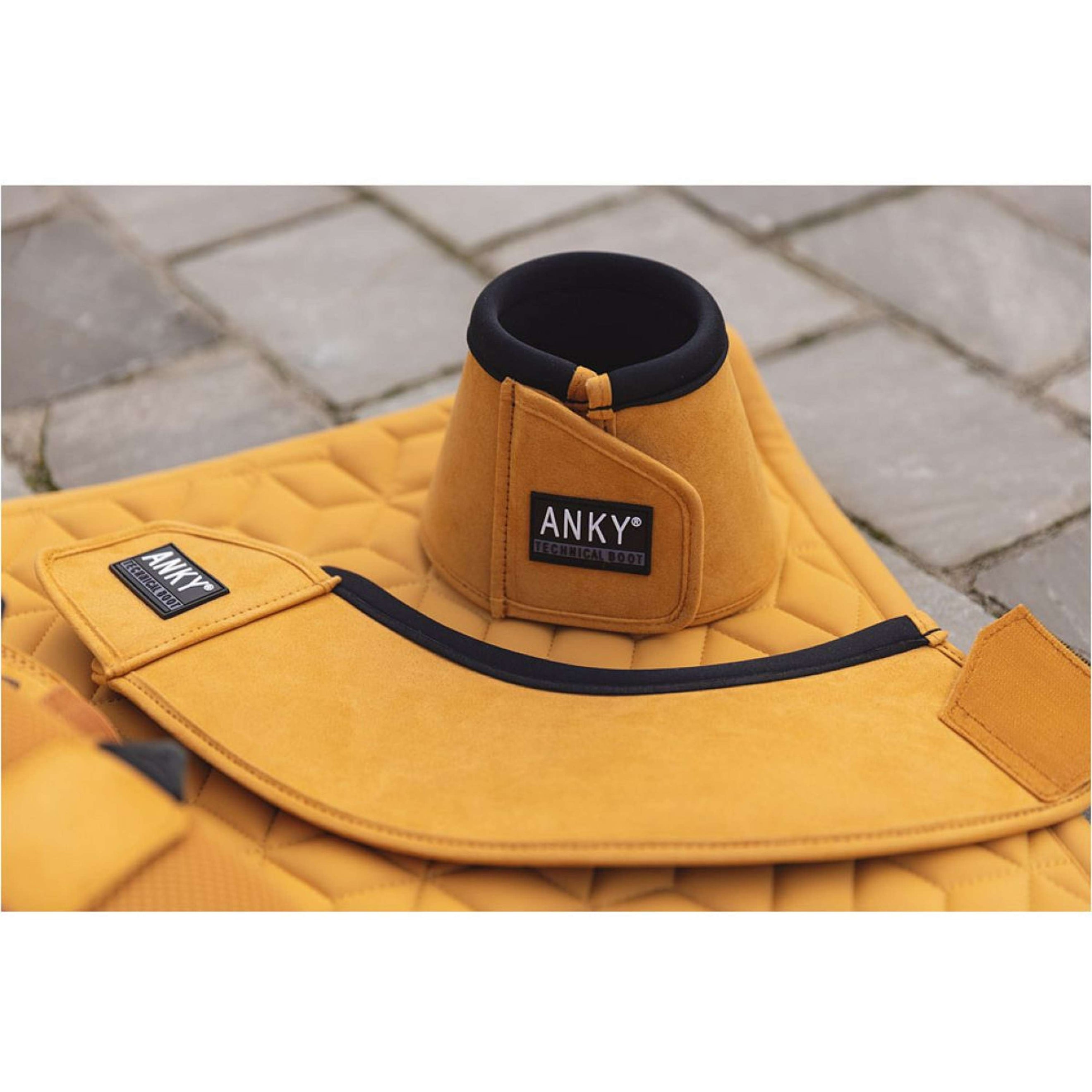 ANKY Springschoenen Cloches d'Obstacles ATB242008 Spruce Yellow