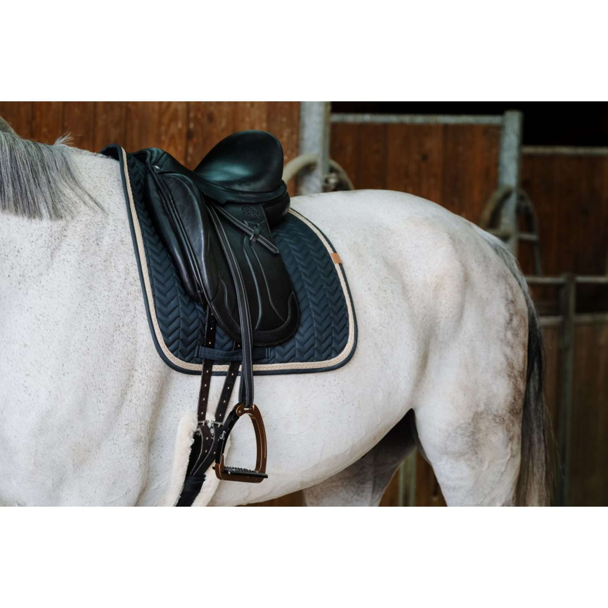 EQUITHÈME Tapis de Selle Softy Dressage Vert Foncé