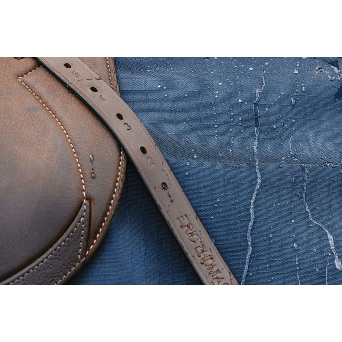 Riding World Couvre-reins ECO 600D Marin