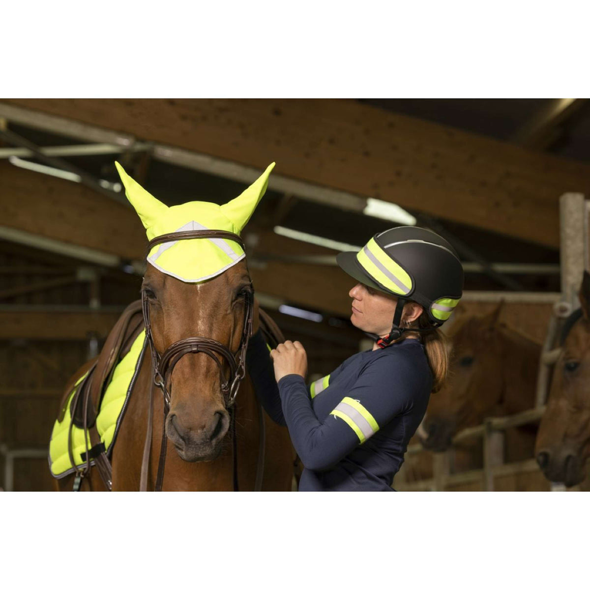 EQUITHÈME Bande pour Bombe High Visibility Fluor Jaune