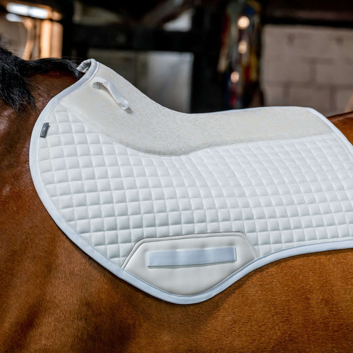 Horseware Tapis de Selle Comfort Tech de Saut Blanc