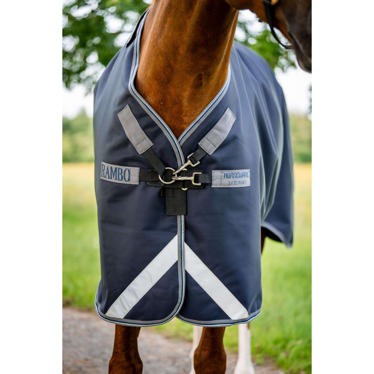 Rambo by Horseware Chemise Turnout 1680D Plus 100g Bleu marine/Gris orage/Argent