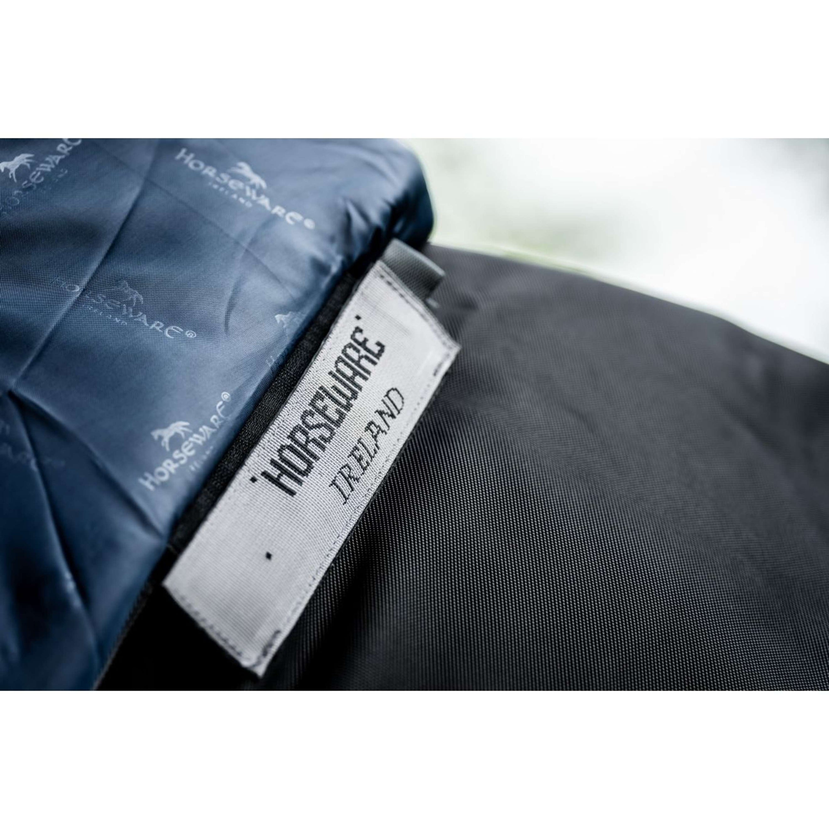 Rambo Chemise Turnout 1680D Plus 100g Noir/Thunderstorm Grey/Silver