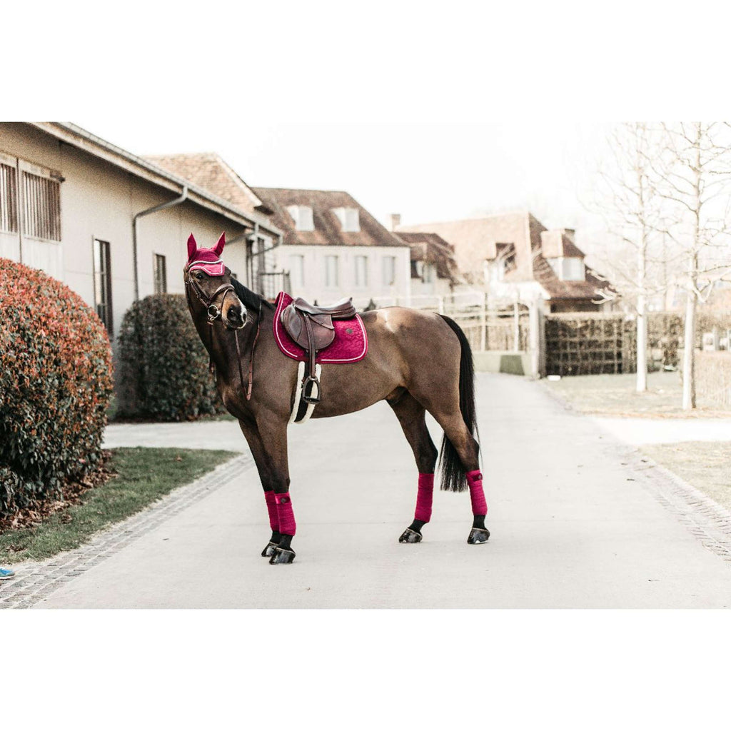 Kentucky Tapis de Selle Velvet de Saut Fuchsia
