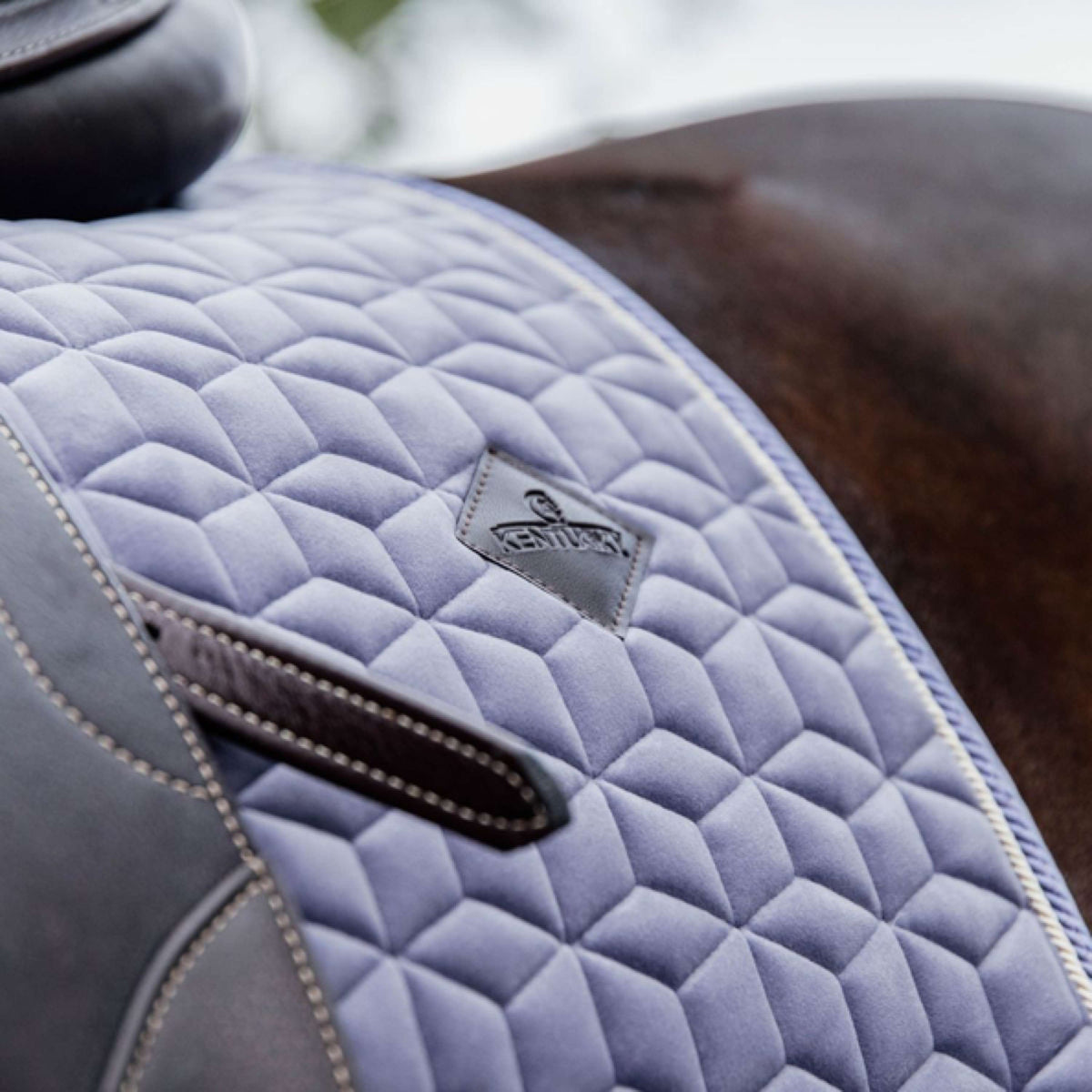 Kentucky Tapis de Selle Velvet Dressage Violet