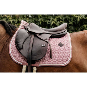 Kentucky Tapis de Selle Laine Saut Rose clair