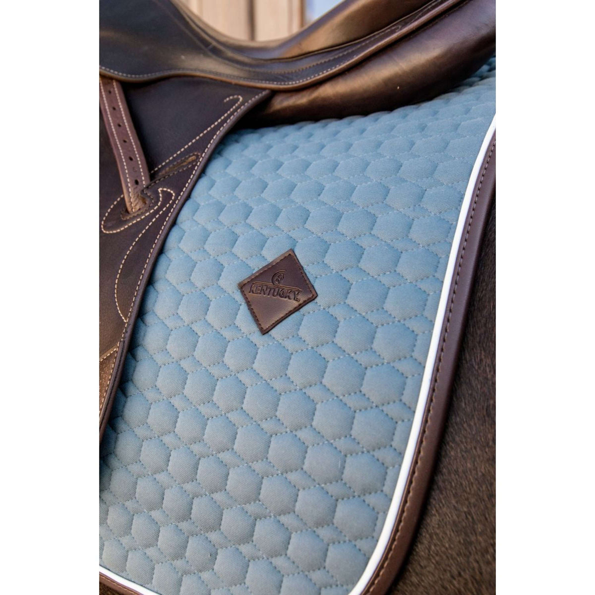 Kentucky Tapis de Selle de Dressage Classic Cuir Dusty Blue