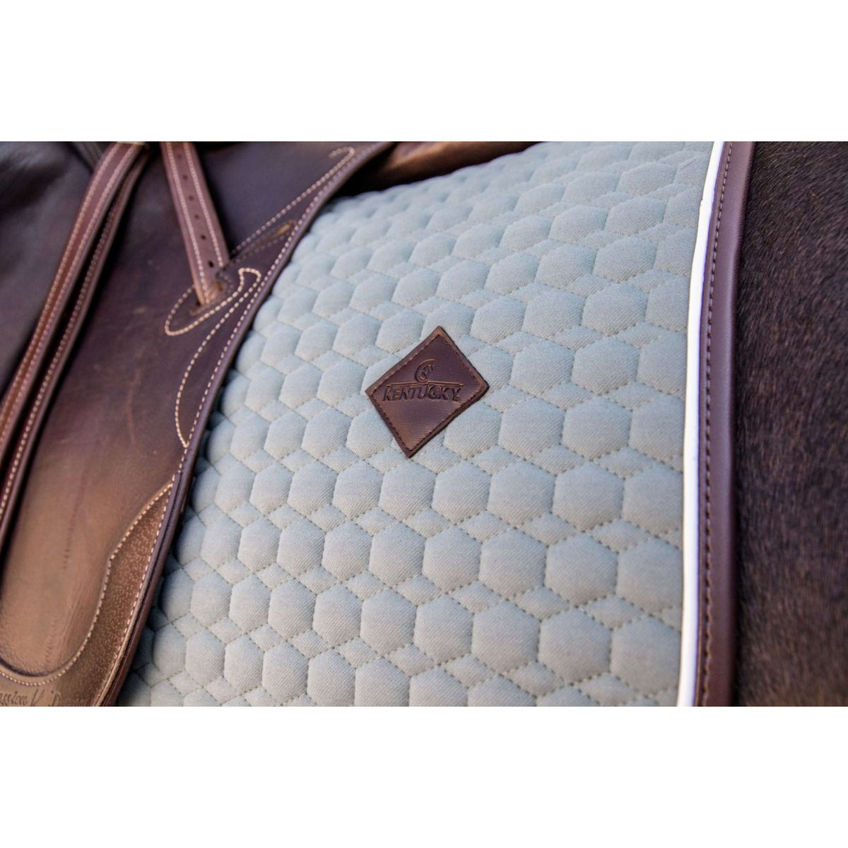 Kentucky Tapis de Selle de Dressage Classic Cuir Dusty Green