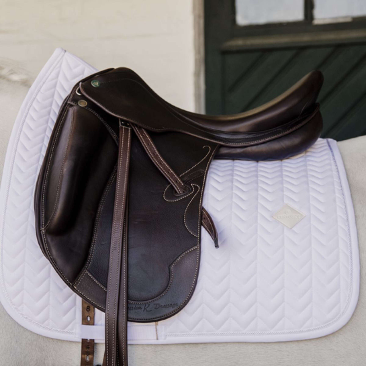 Kentucky Horsewear Tapis de Selle Fishbone Dressur Blanc