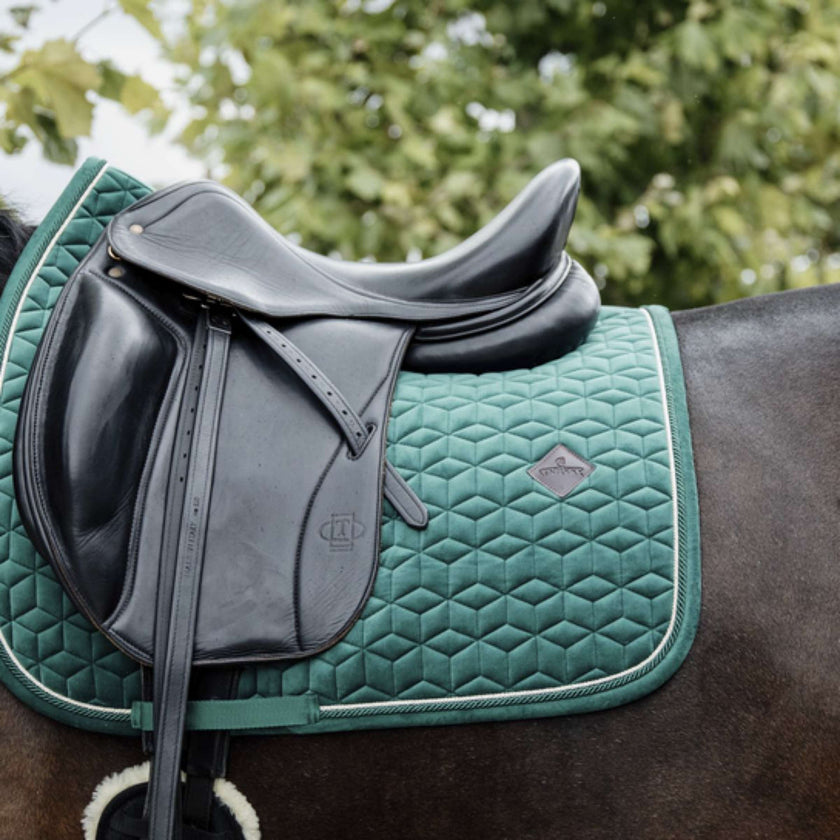 Kentucky Tapis de Selle Velvet Dressage Vert Foncé