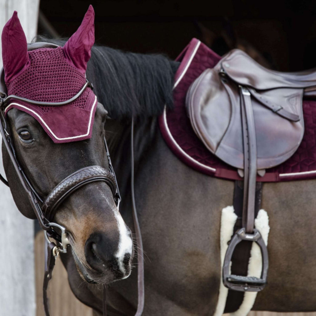Kentucky Tapis de Selle Velvet Bordeaux