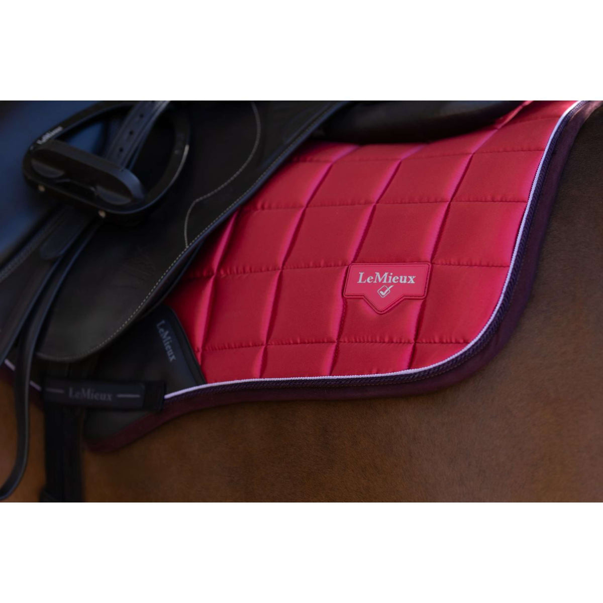 LeMieux Tapis de Selle Loire Classic de Saut Airelle