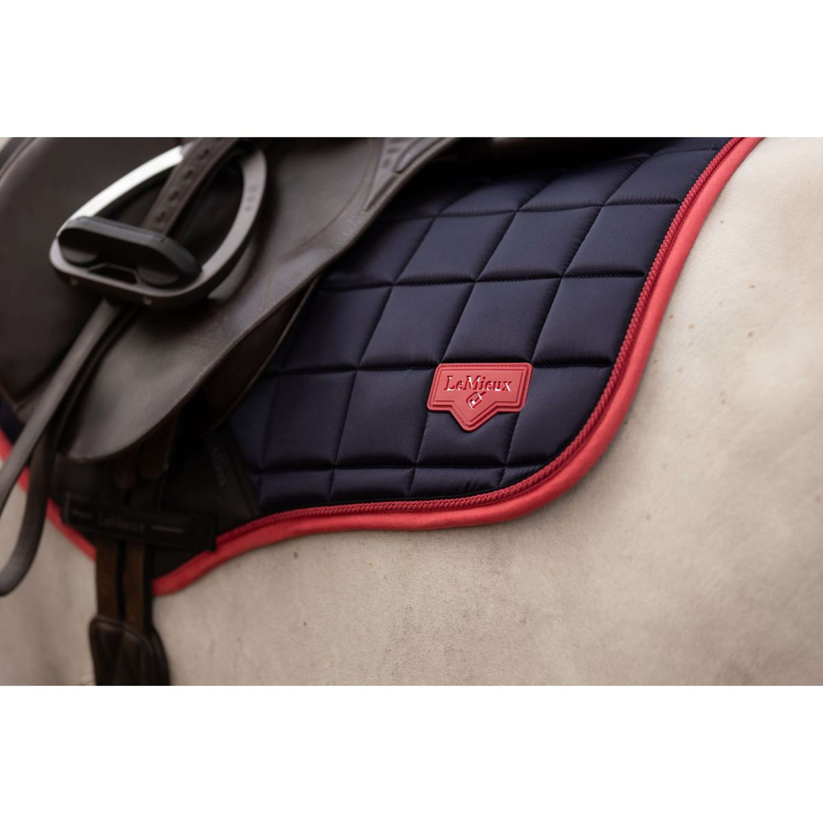 LeMieux Tapis de Selle Loire Classic de Saut Navy/Airelle