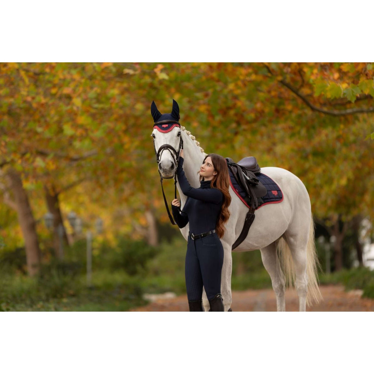 LeMieux Tapis de Selle Loire Classic de Saut Navy/Airelle