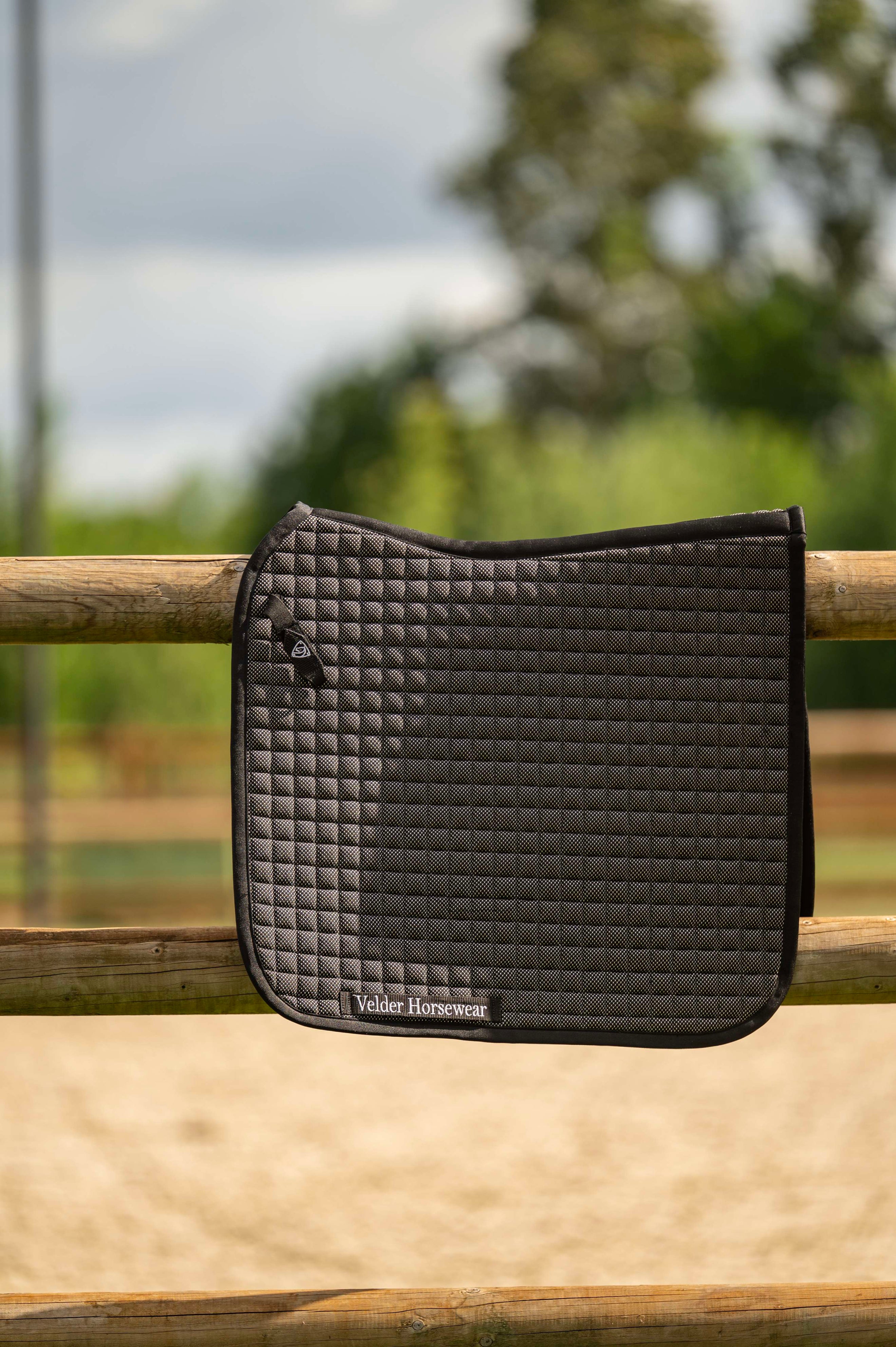 Velder Horsewear Premium Tapis de Selle Bamboo Dressage Noir Velder Horsewear Premium Tapis de Selle Bamboo Dressage Noir