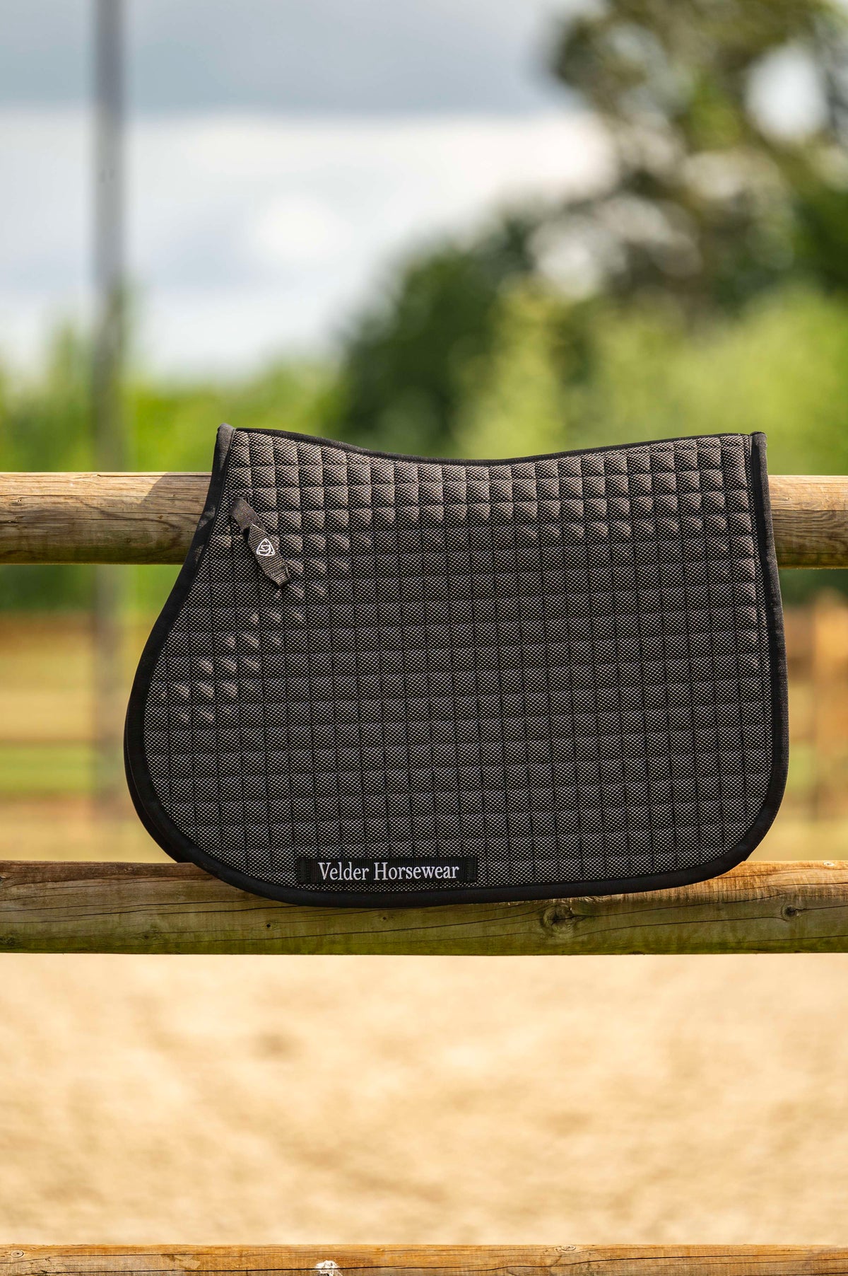Velder Horsewear Premium Tapis de Selle Bamboo de Saut Noir