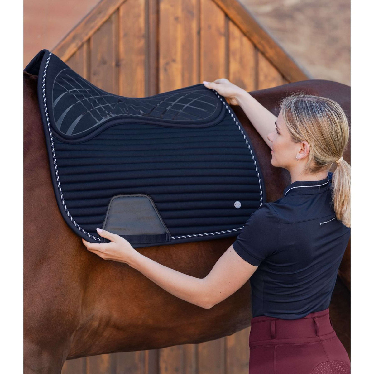 Waldhausen Tapis de Selle Riga Dressage Nightblue