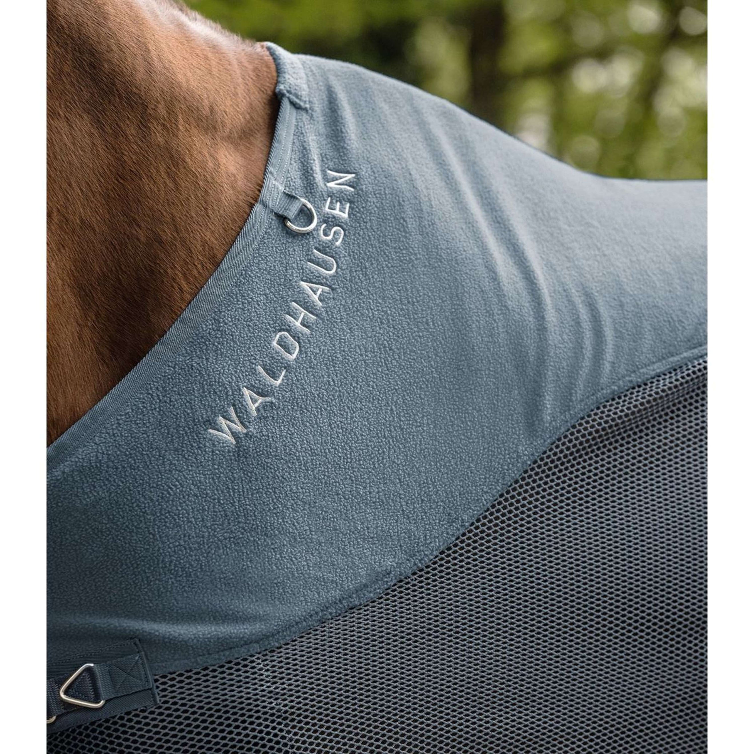 Waldhausen Couverture Anti-Mouches Fleece Comfort Chalk Blue Waldhausen Couverture Anti-Mouches Fleece Comfort Chalk Blue