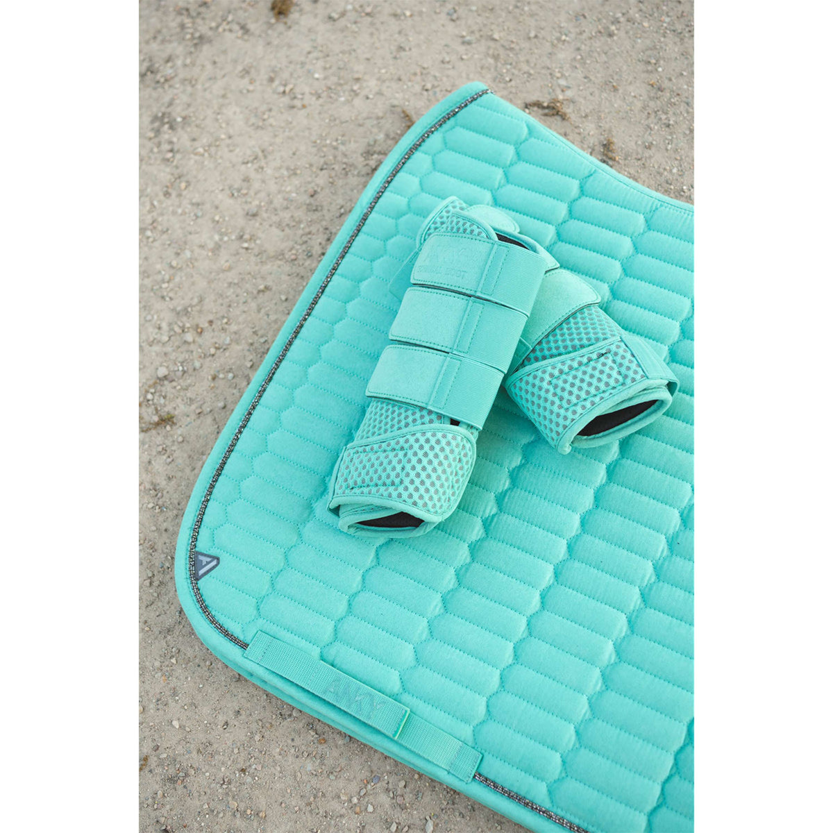 ANKY Tapis de Selle Suede XB261110 Dressage Pool Blue