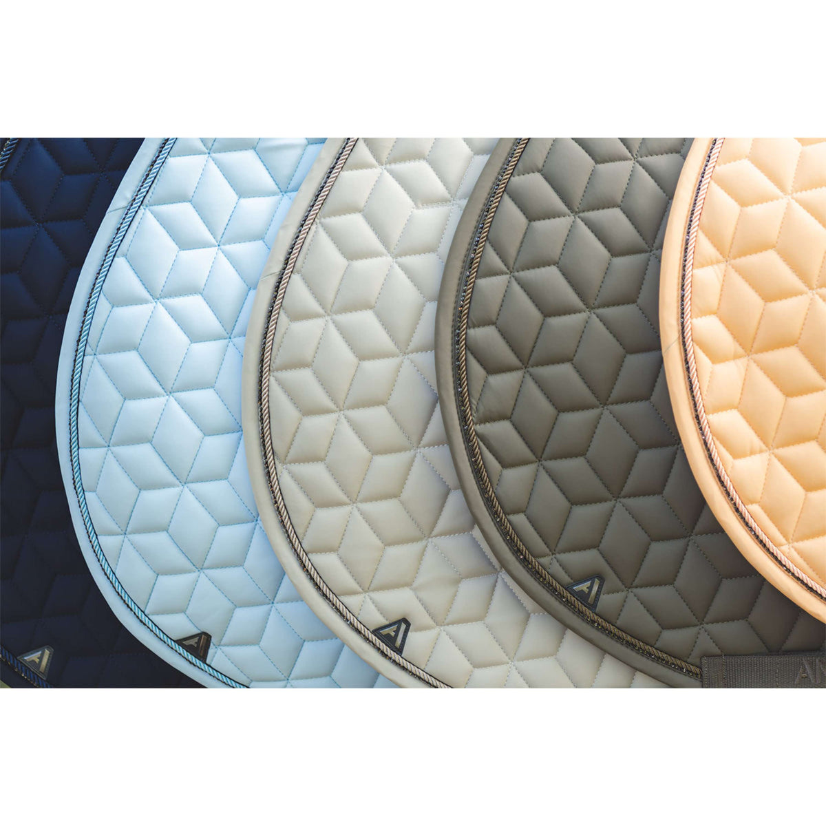 ANKY Tapis de Selle Vivacity XB261112 Polyvalent Bungee Cord