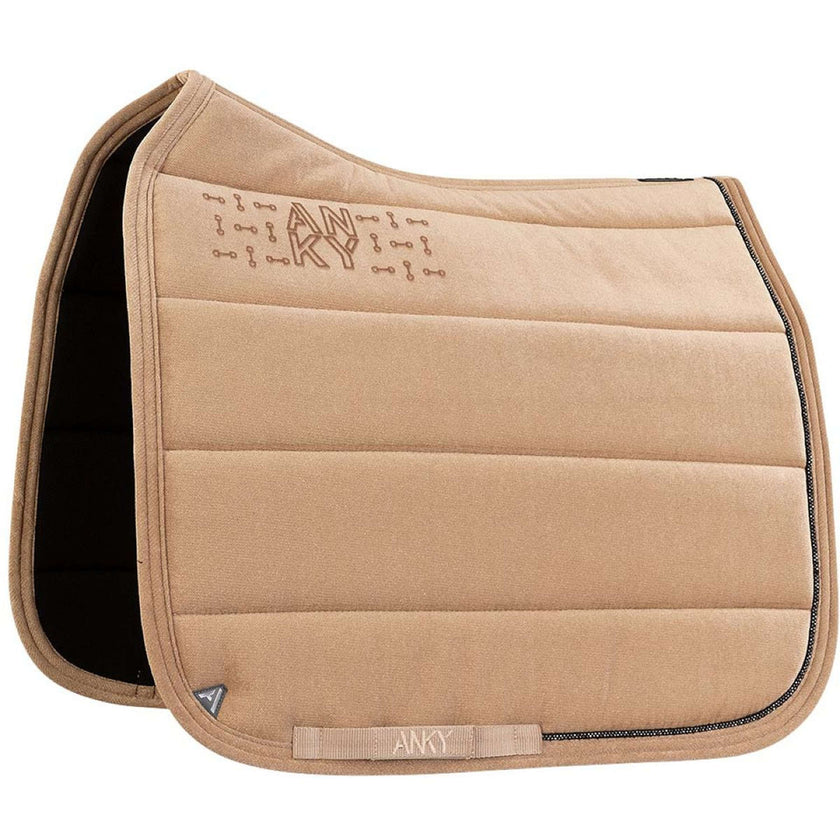 ANKY Tapis de Selle AW25 Velvet Dressage Amphora