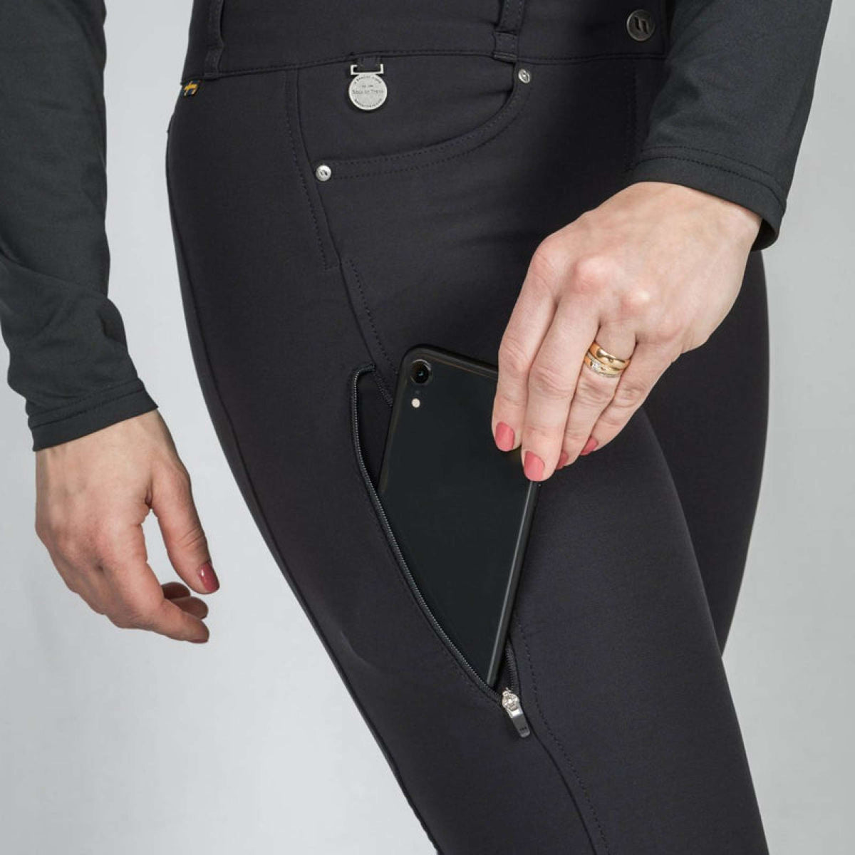 Back on Track Pantalon d'Équitation Julia Full Grip Noir