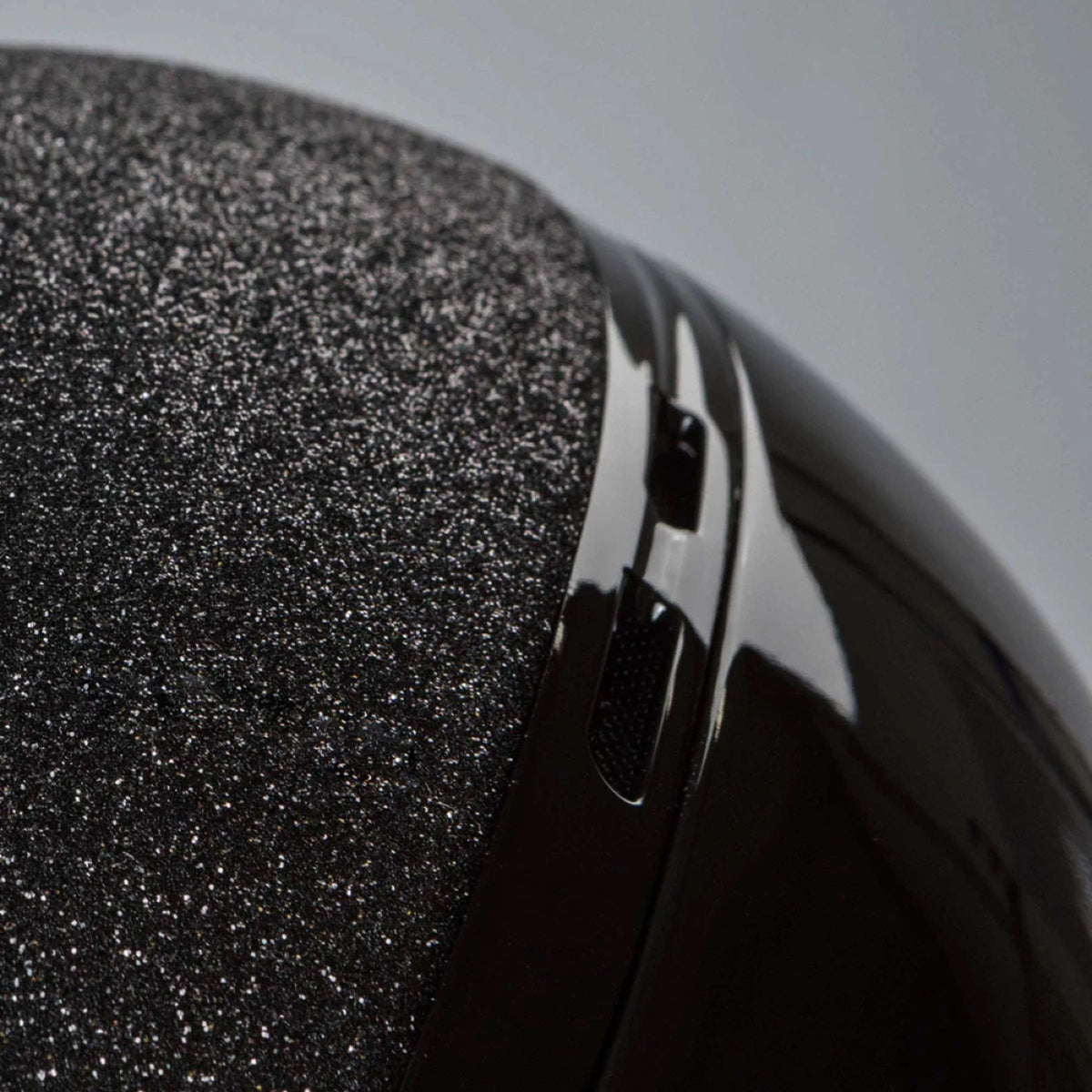 Back on Track Bombe Caracas Noir