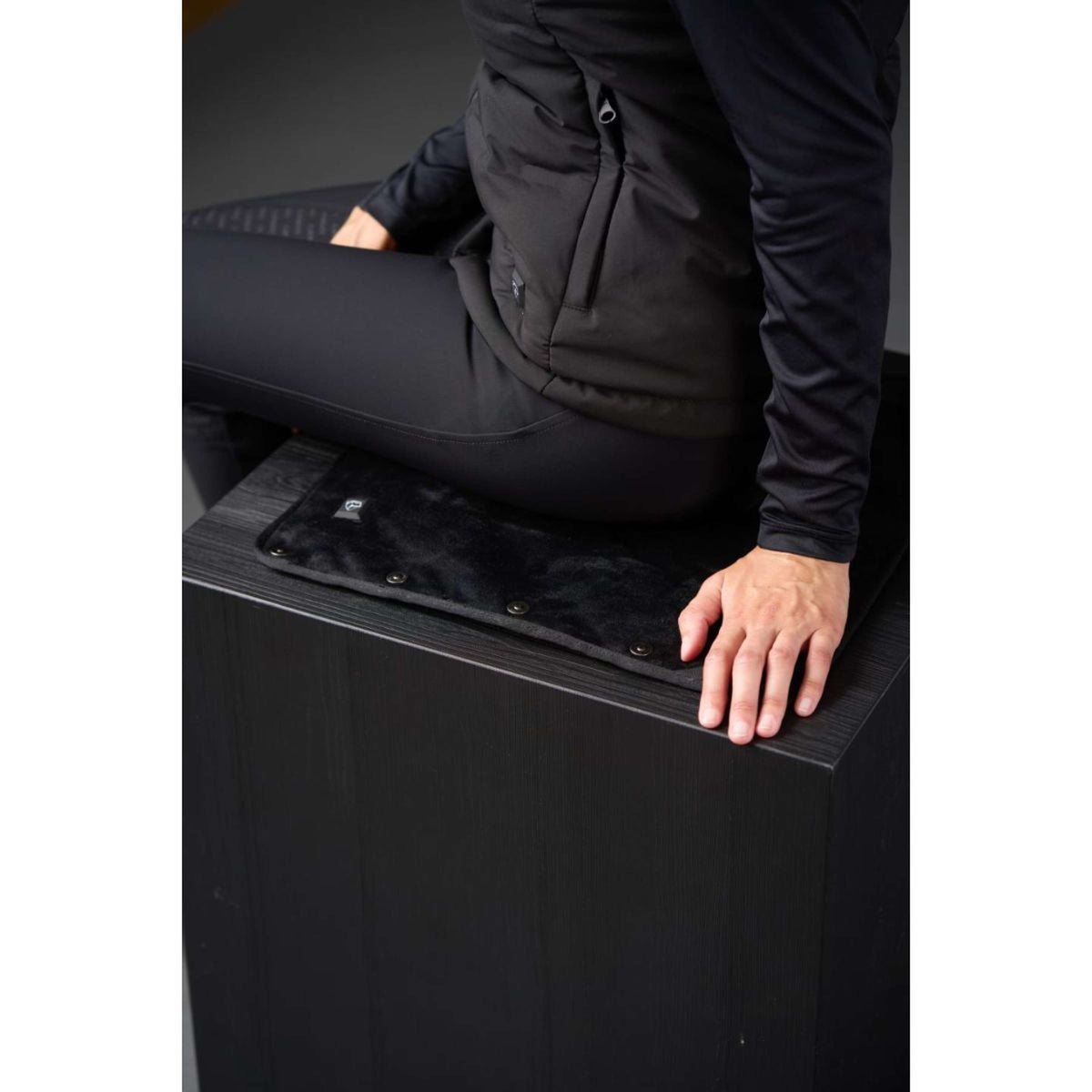 Catago Coussin chauffant Heated Noir