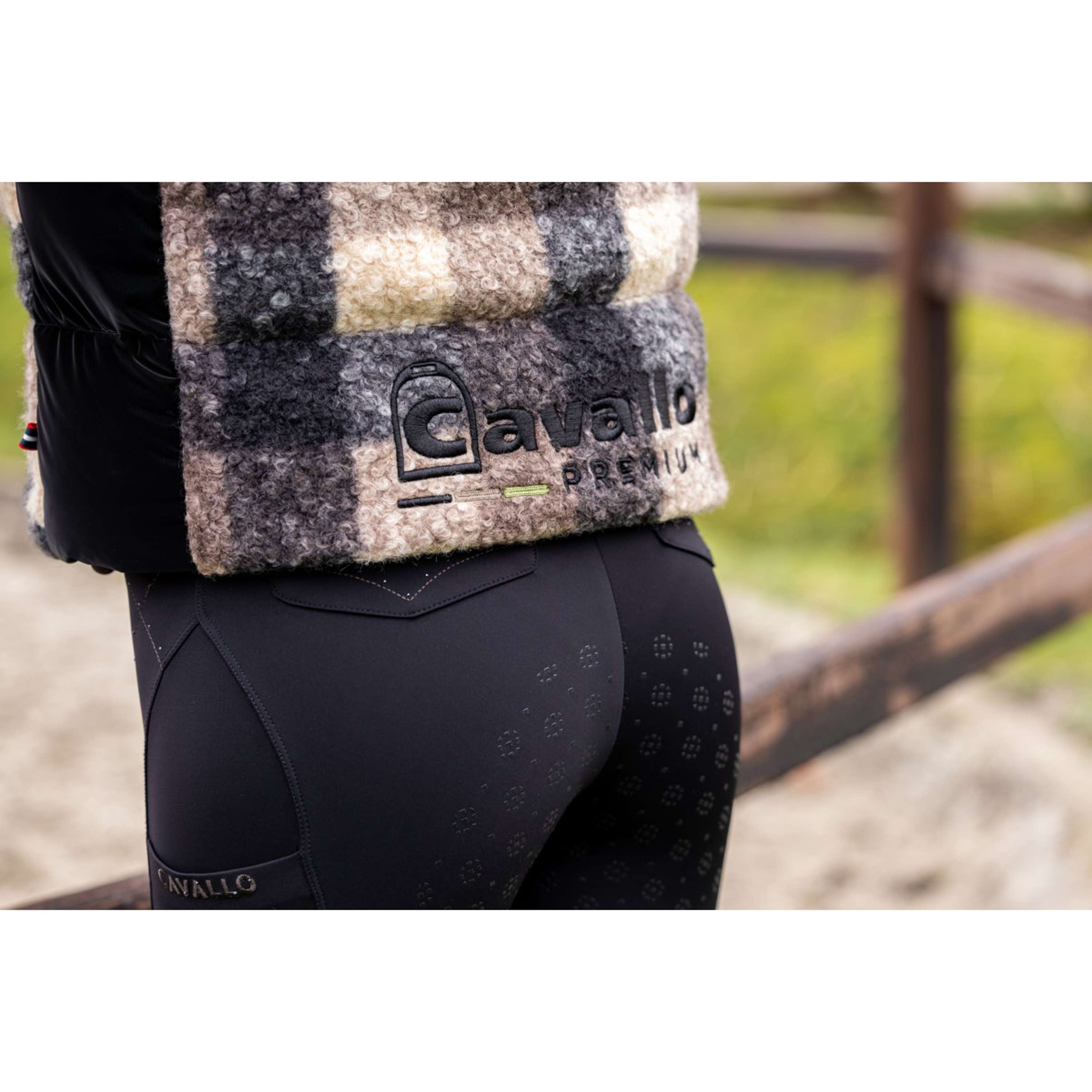 Cavallo Bodychauffant Cavalliriel Carreau