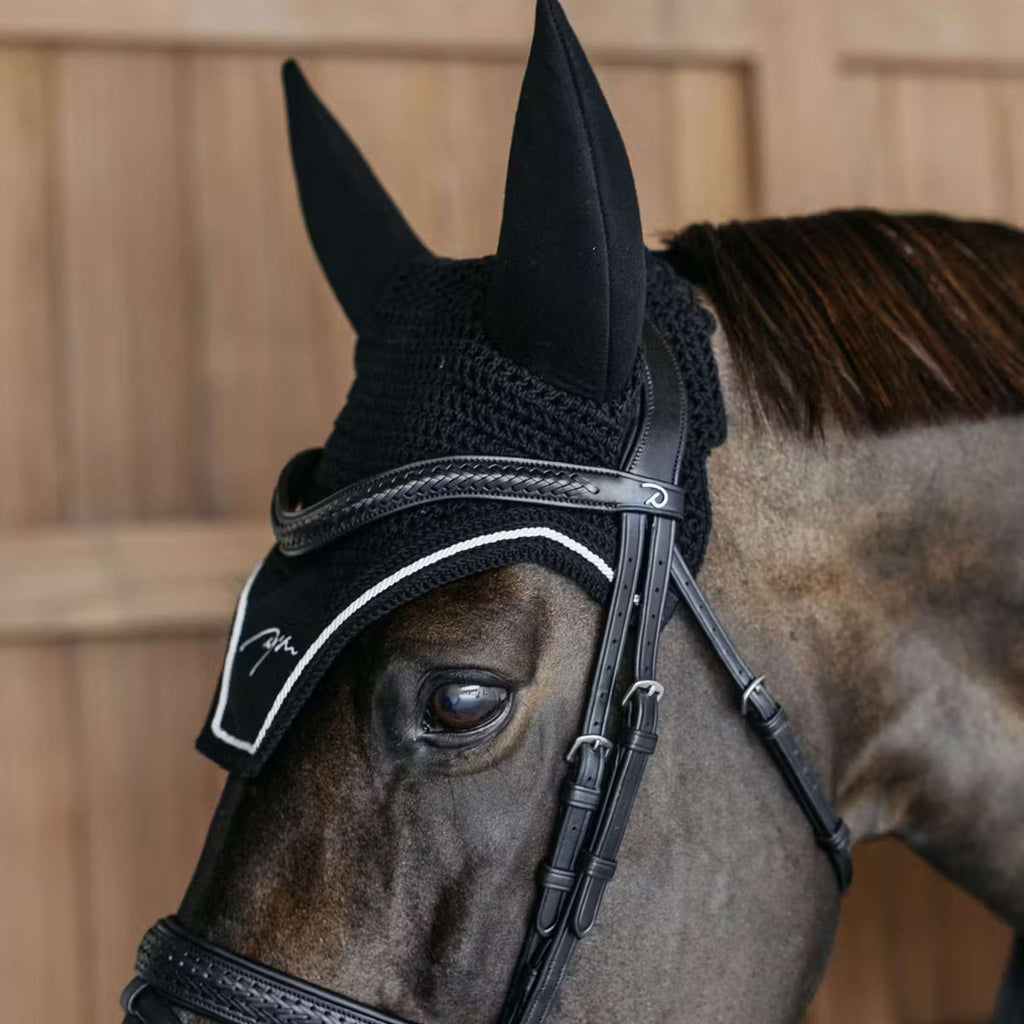 Dyon Frontal Laced V-Shaped Noir